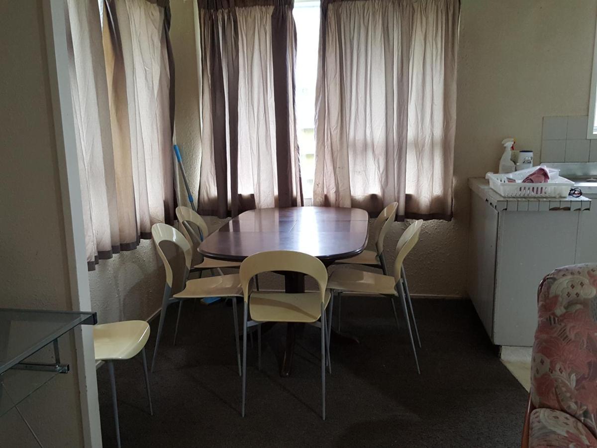 Mount Budget Accommodation Tauranga Exterior photo